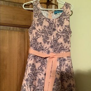Girls Dress size 5